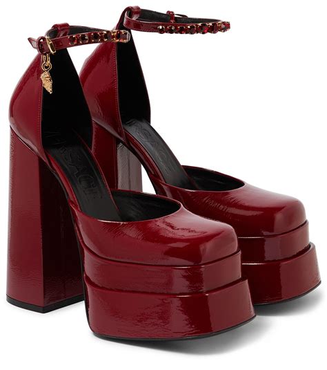 versace medusa red porzellan|Versace Medusa detail round heels.